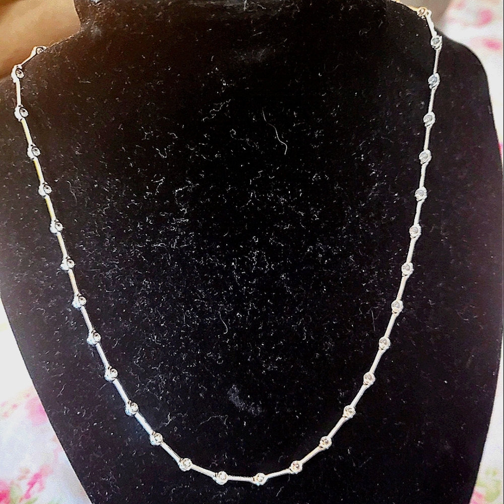 2-carat Round-Brilliant Diamond Station Necklace in 18K White gold setting